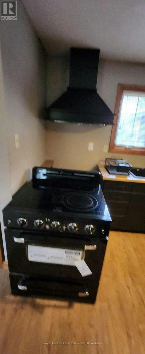 136 Hidden Lake Road, Blue Mountains, ON, L9Y 0T6 - 10