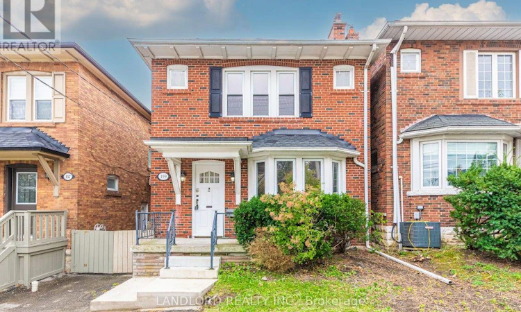 159 Lawrence Avenue W