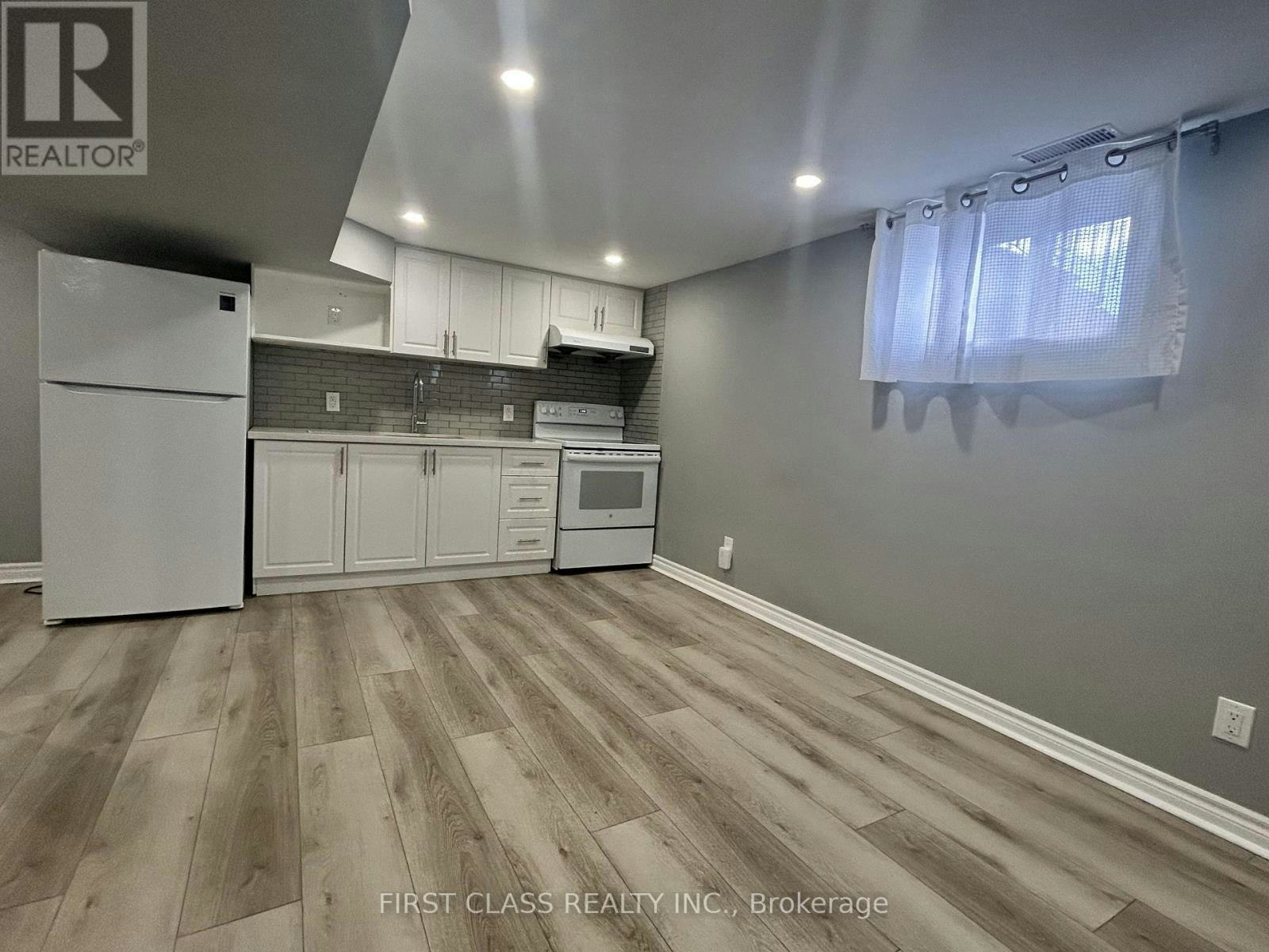 BSMT 2-1118 Warden Avenue, Toronto, ON, M1R 2P7 - 4