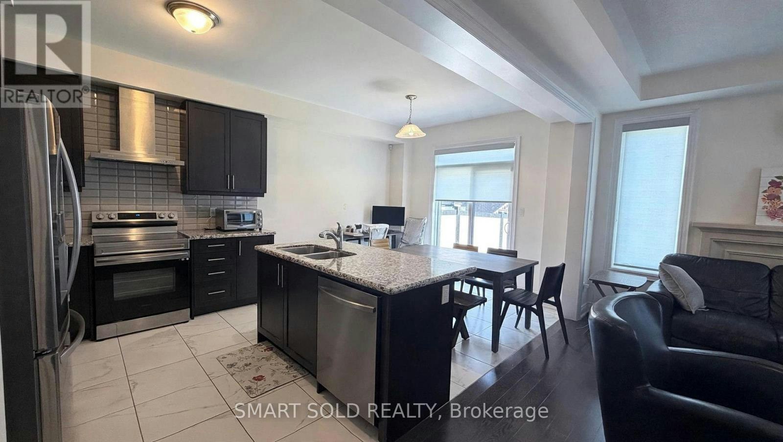 95 Hilts Drive, Richmond Hill, ON, L4S 0H8 - 5