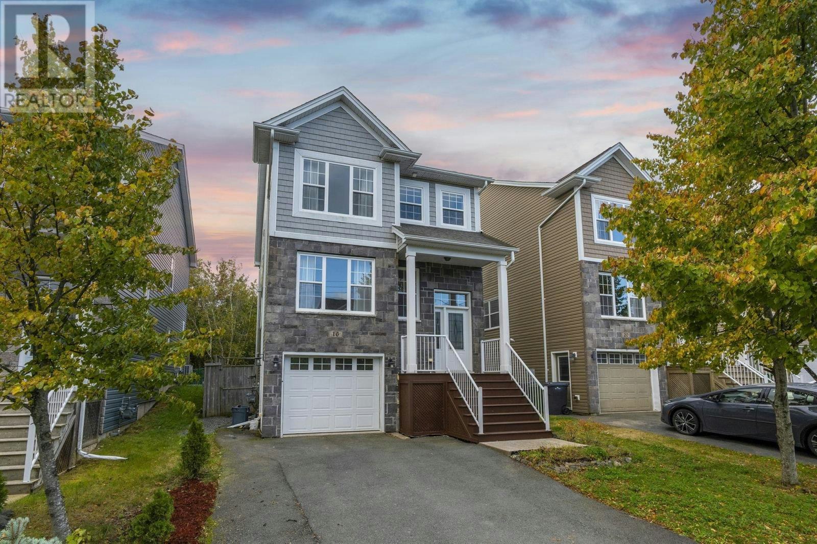 16 Lowther Lane, Bedford, NS, B4B 0L6