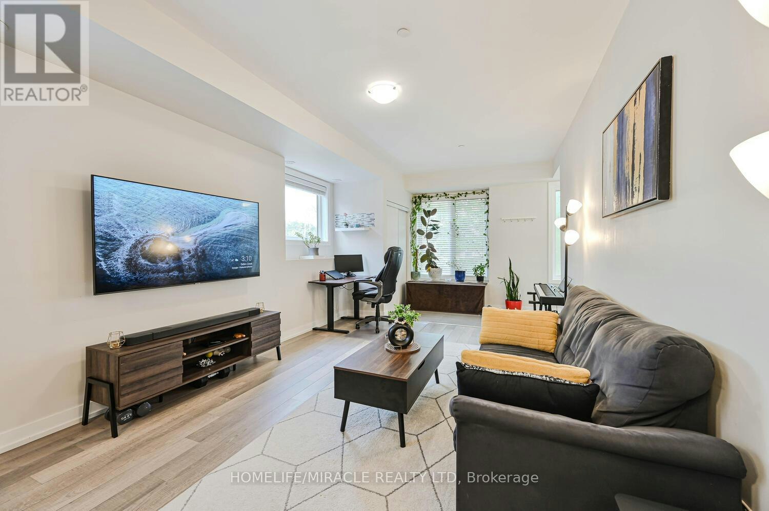 114-256 Royal York Road, Toronto, ON, M8V 1Y8 - 10