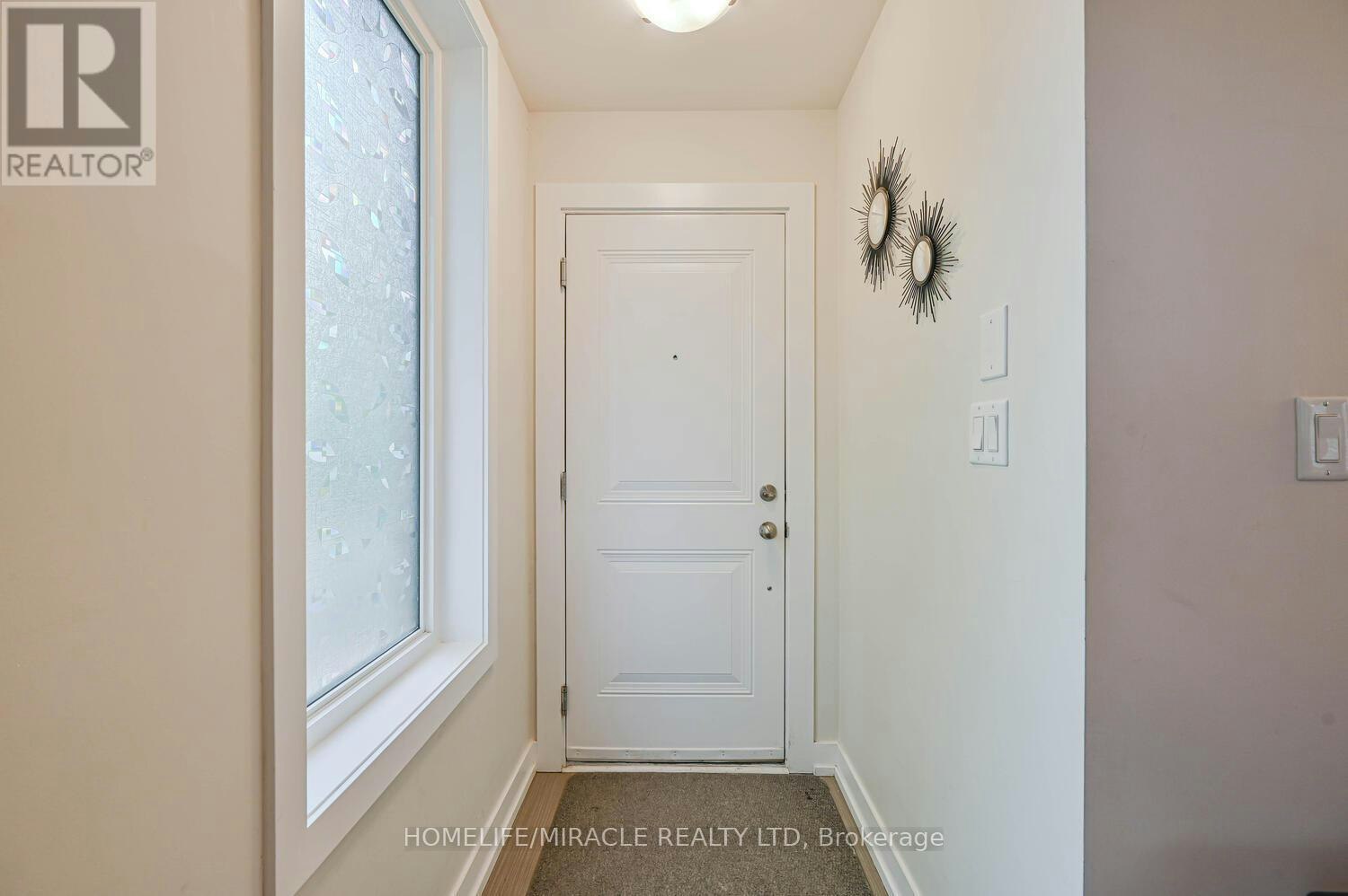 114-256 Royal York Road, Toronto, ON, M8V 1Y8 - 4