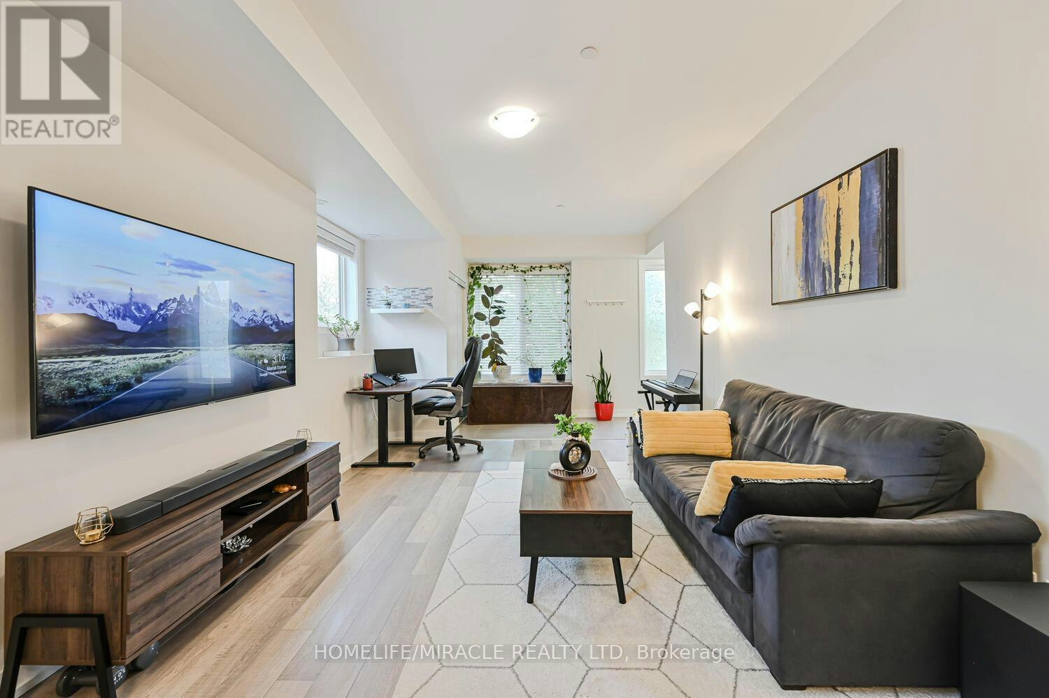 114-256 Royal York Road, Toronto, ON, M8V 1Y8 - 8