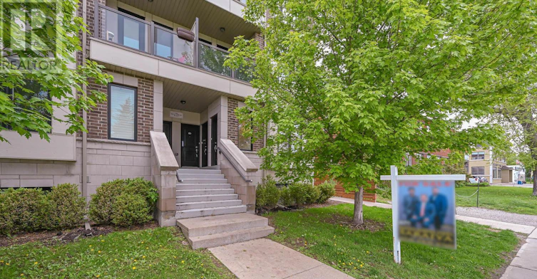 114-256 Royal York Road, Toronto, ON, M8V 1Y8 - 2