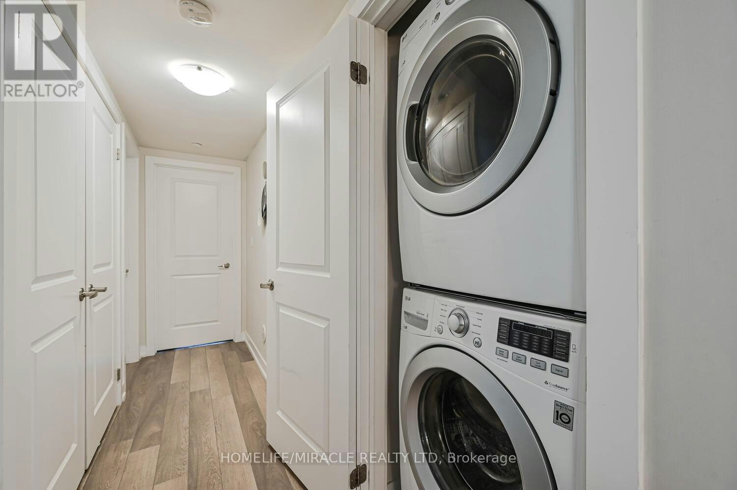 114-256 Royal York Road, Toronto, ON, M8V 1Y8 - 34