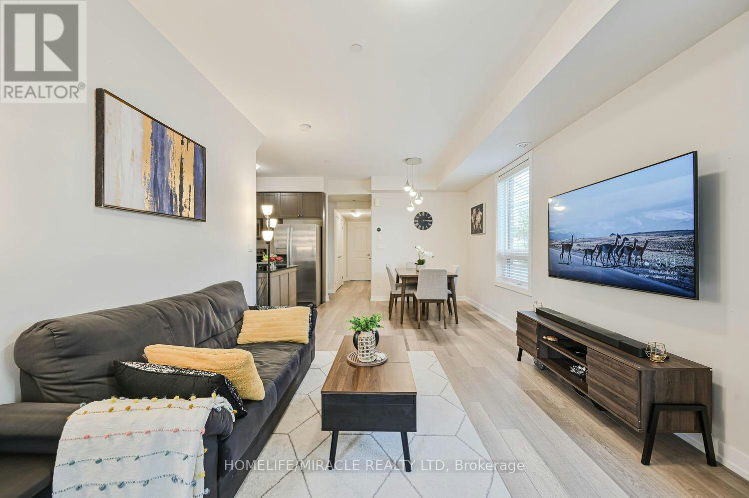 114-256 Royal York Road, Toronto, ON, M8V 1Y8 - 5