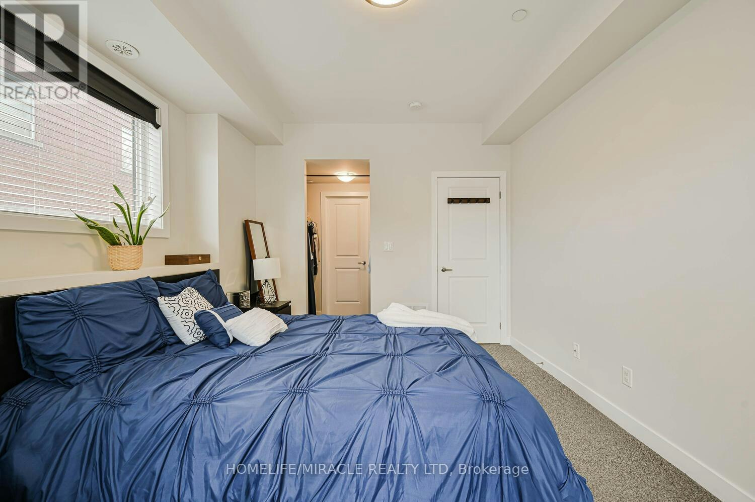 114-256 Royal York Road, Toronto, ON, M8V 1Y8 - 23