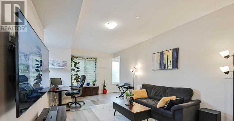 114-256 Royal York Road, Toronto, ON, M8V 1Y8 - 9