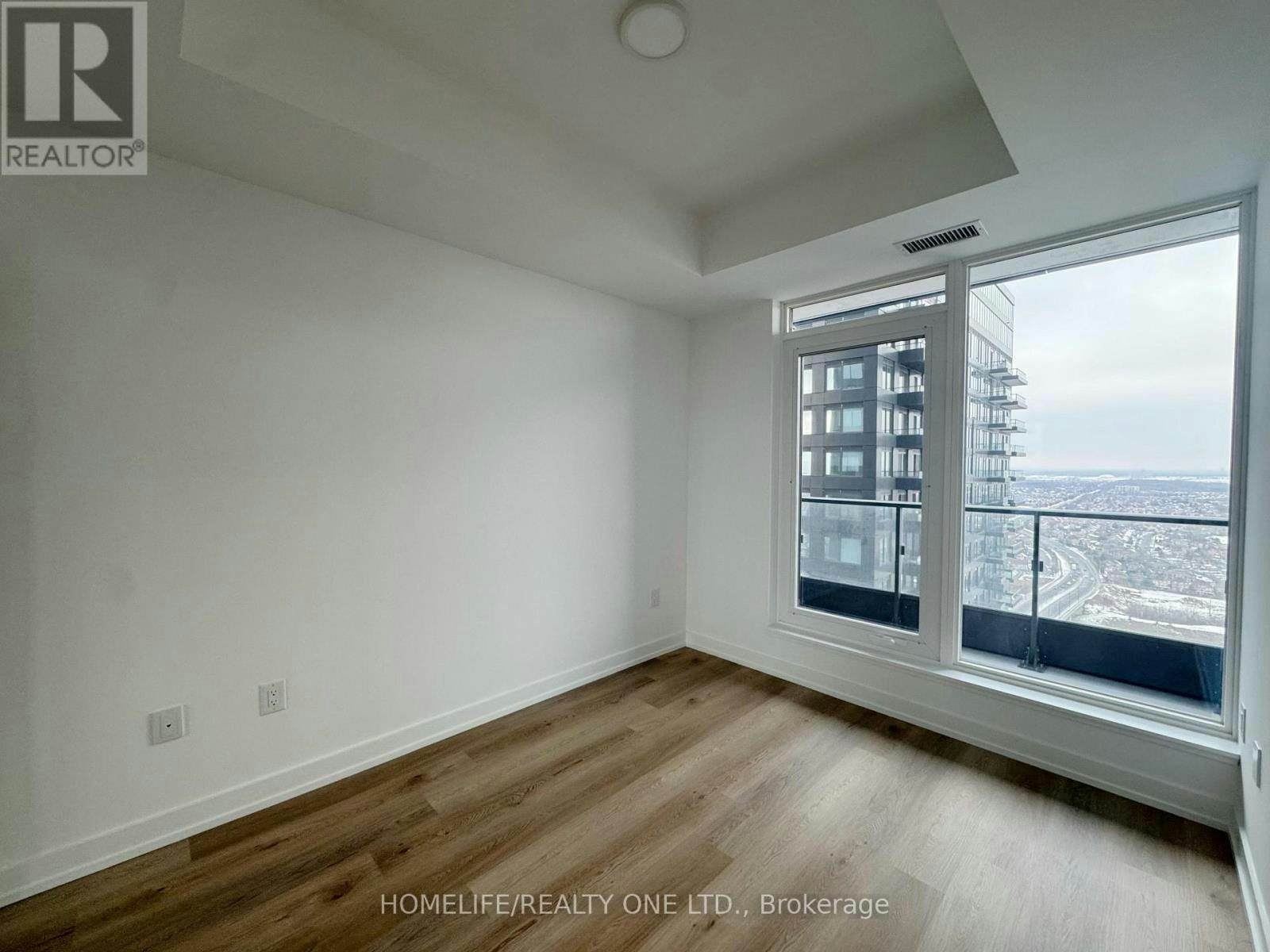 3302-395 Square One Drive, Mississauga, ON, L5B 0P6 - 4