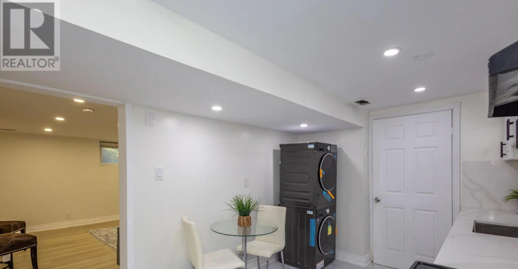 BSMT-111 Limeridge Road W, Hamilton, ON, L9C 2V3 - 10