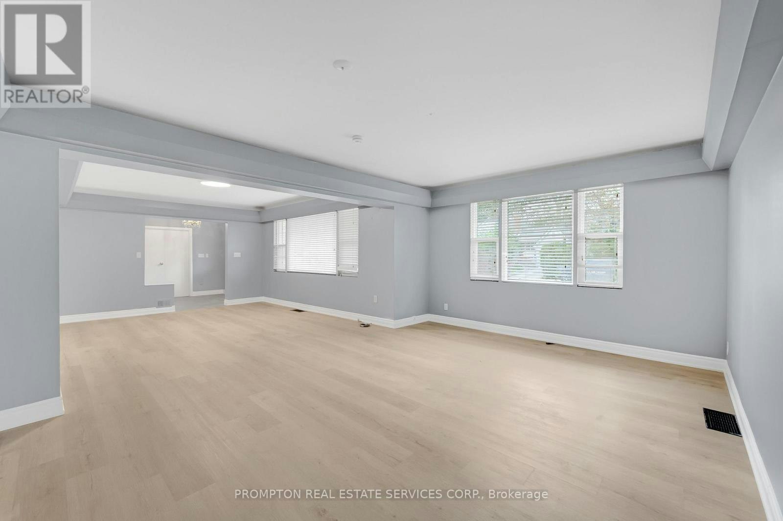 6 Kelso Street, Hamilton, ON, L9A 1C6 - 4
