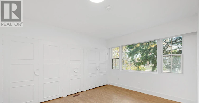6 Kelso Street, Hamilton, ON, L9A 1C6 - 16