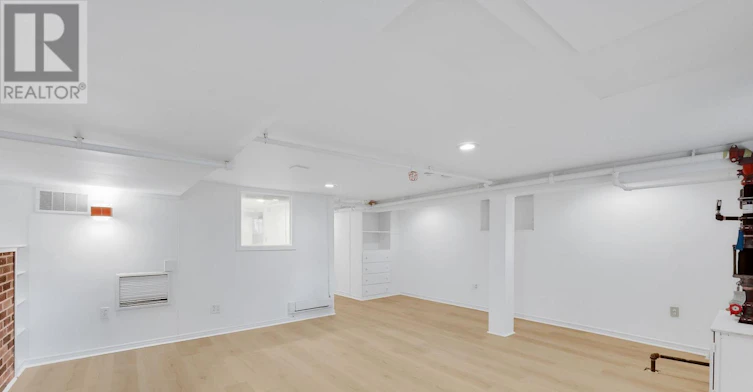 6 Kelso Street, Hamilton, ON, L9A 1C6 - 32