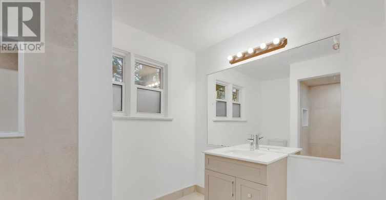 6 Kelso Street, Hamilton, ON, L9A 1C6 - 13