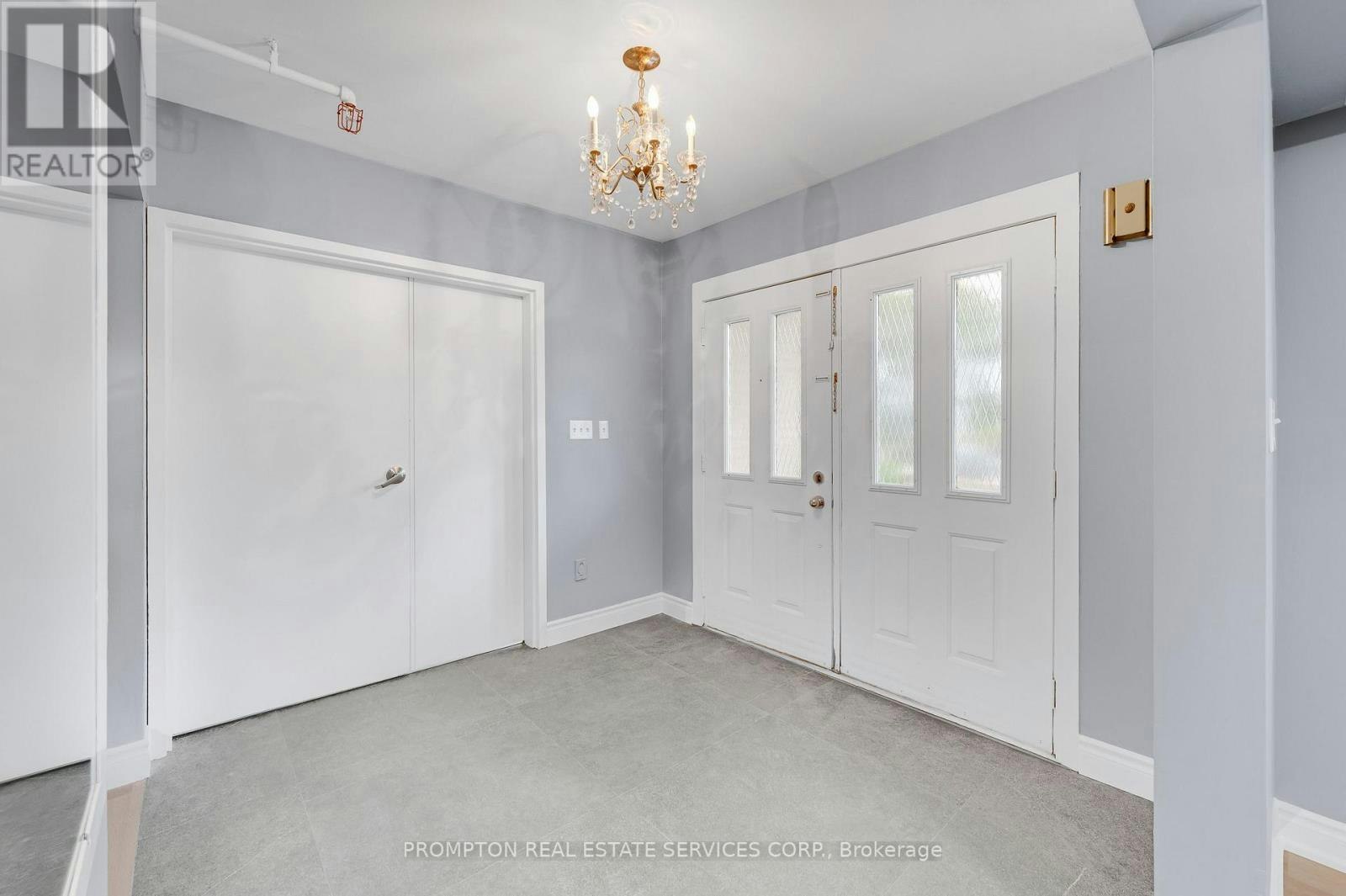 6 Kelso Street, Hamilton, ON, L9A 1C6 - 3