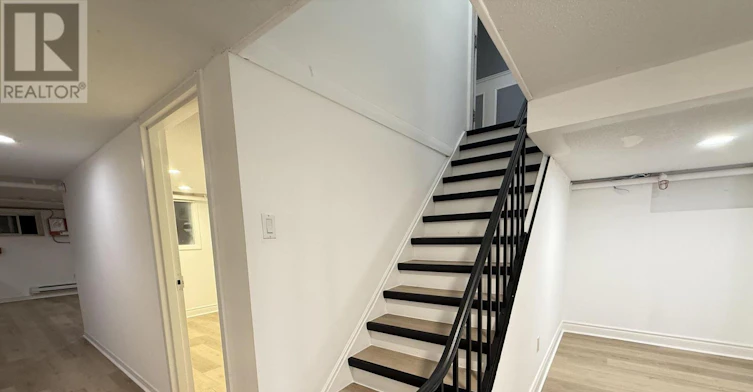 6 Kelso Street, Hamilton, ON, L9A 1C6 - 33