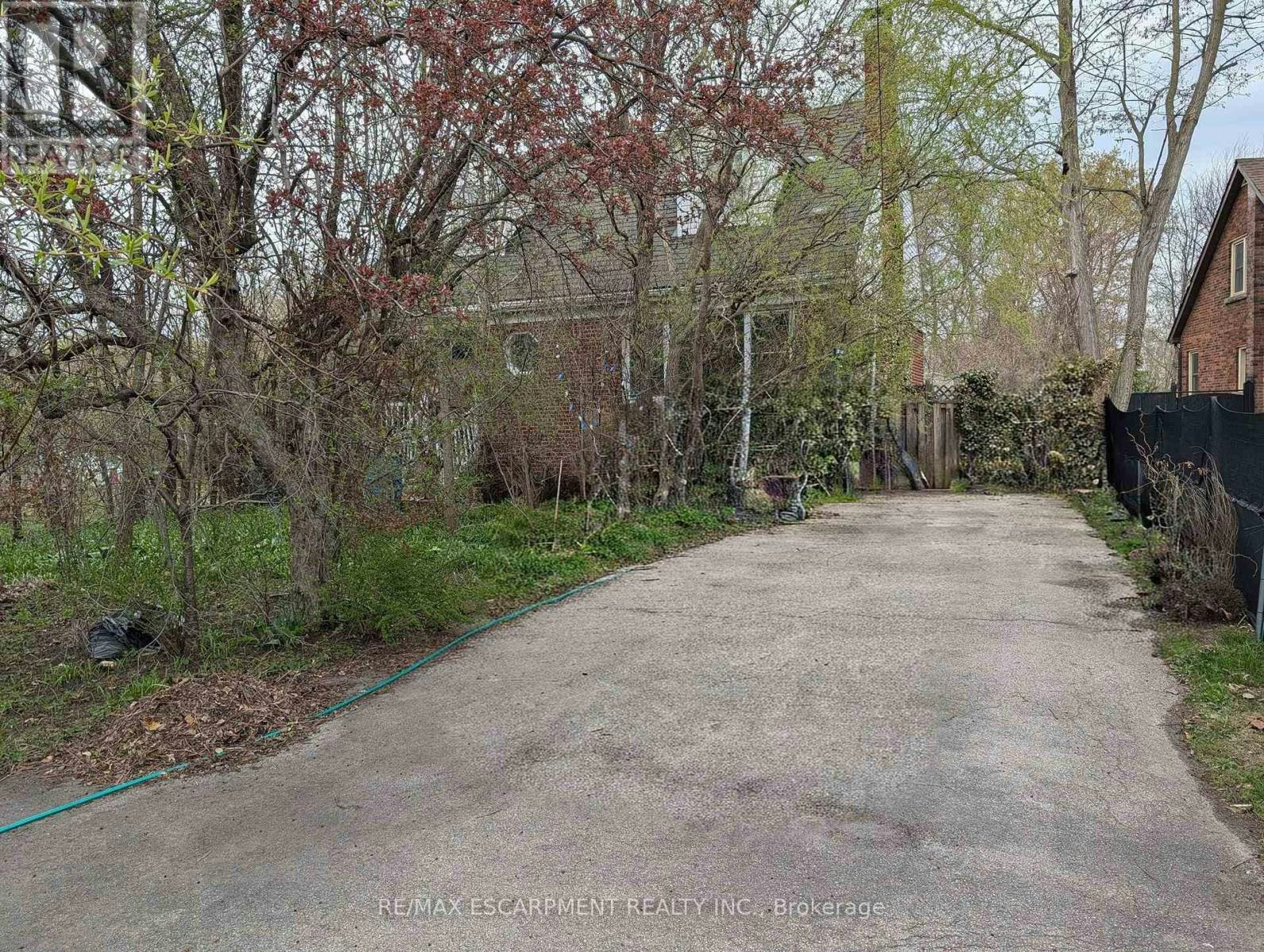 115 King Street E, Hamilton, ON, L8G 1L2