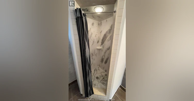 LOWER-11396 Timber Bay Crescent, Windsor, ON, N8R 2K9 - 13