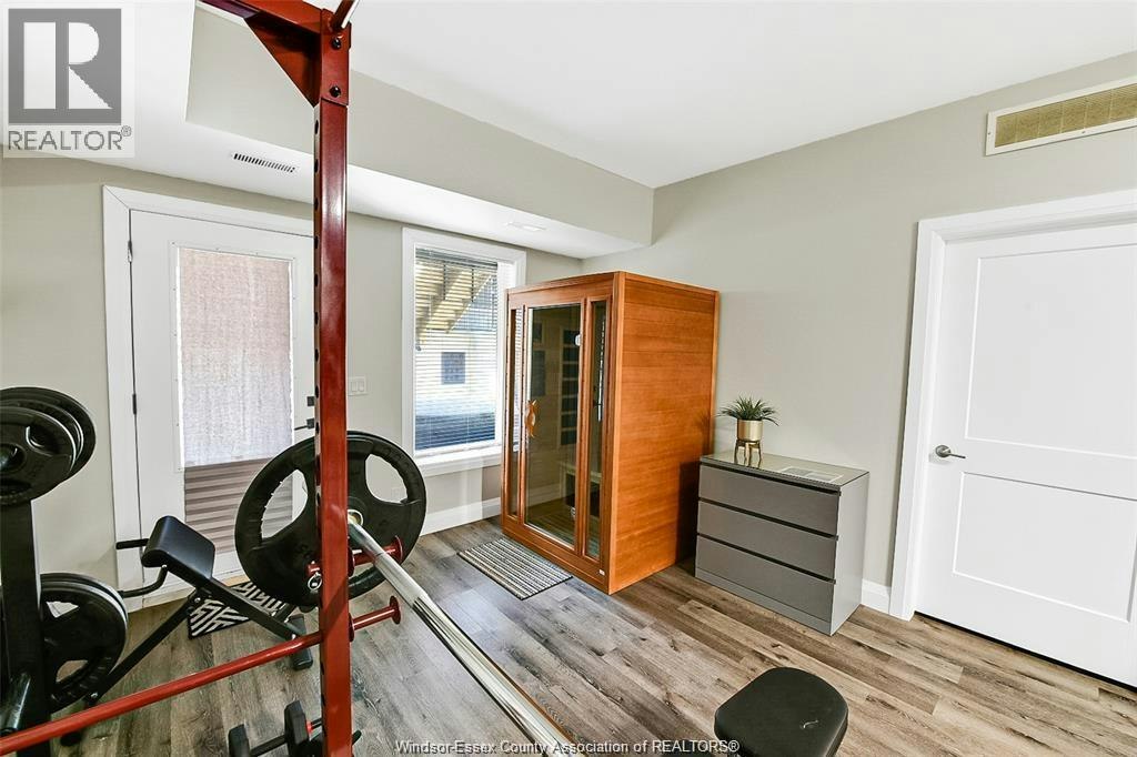 937 Walker, Windsor, ON, N8Y 2N6 - 25