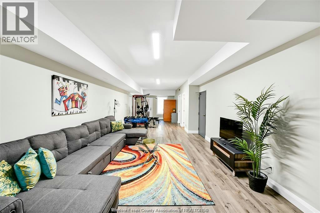 937 Walker, Windsor, ON, N8Y 2N6 - 22