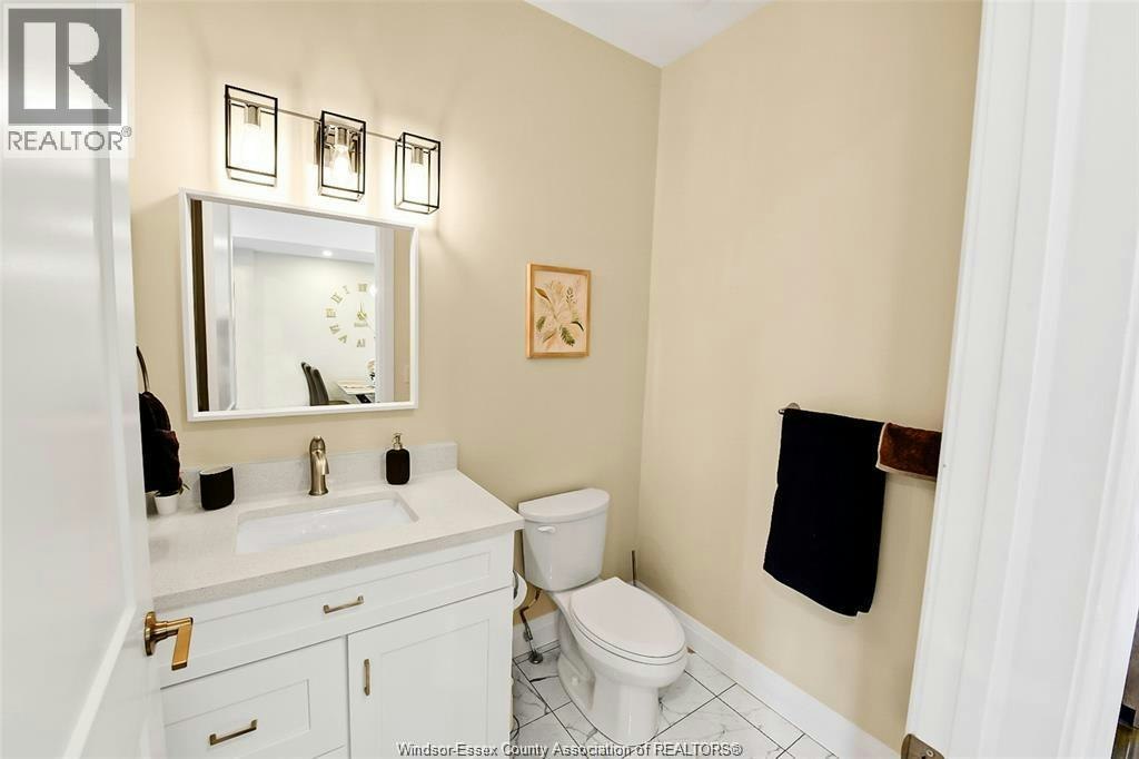 955 Walker Road, Windsor, ON, N8Y 2N6 - 9