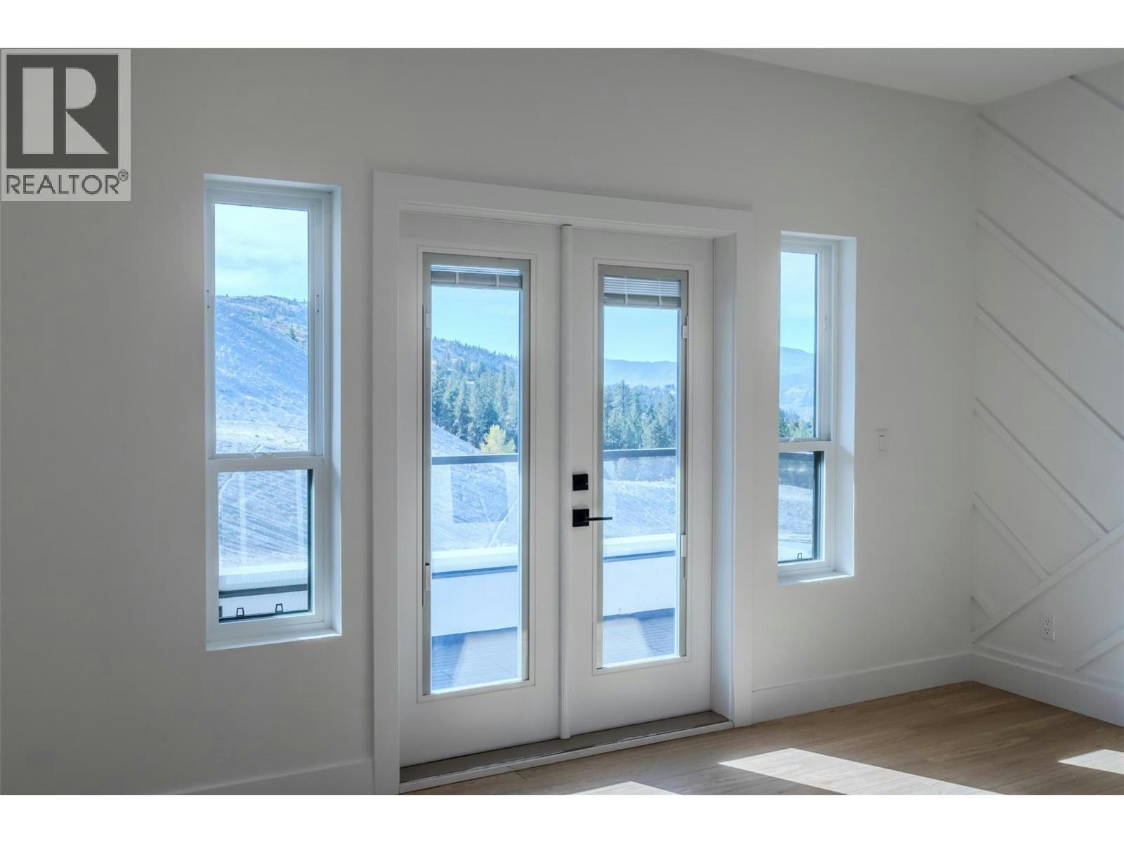 1125 Antler Drive, Penticton, BC, V2A 9G6 - 23