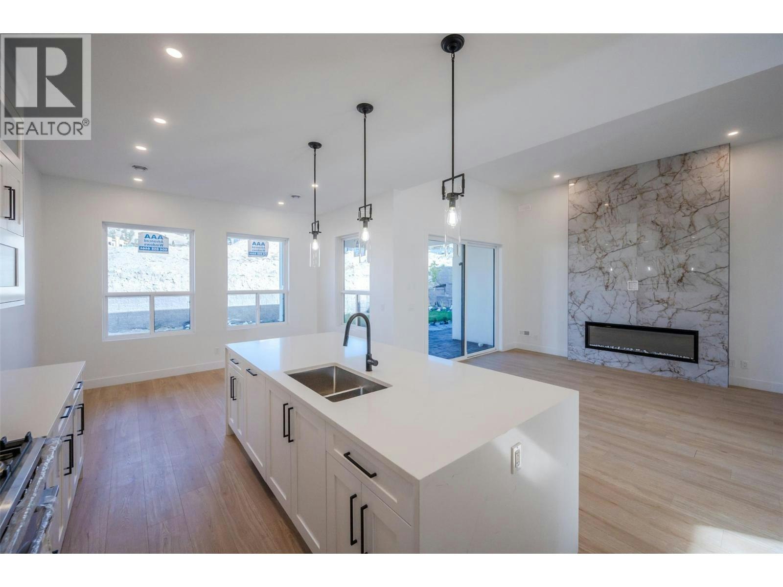 1125 Antler Drive - 3