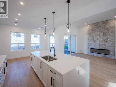 1125 Antler Drive - 3