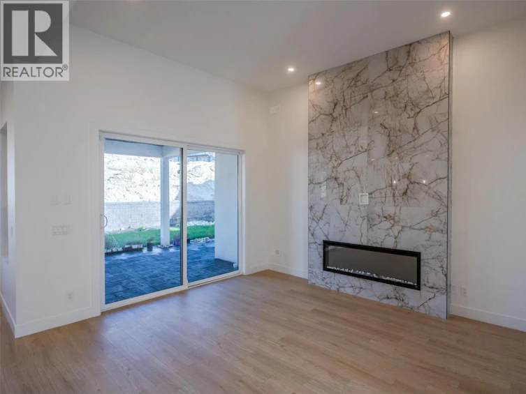 1125 Antler Drive, Penticton, BC, V2A 9G6 - 4