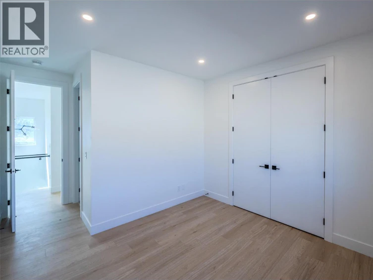 1125 Antler Drive, Penticton, BC, V2A 9G6 - 33