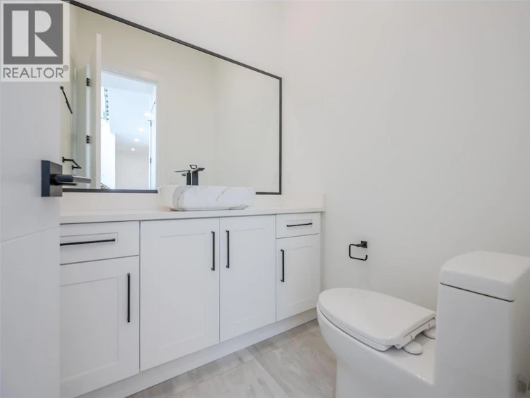 1125 Antler Drive, Penticton, BC, V2A 9G6 - 16