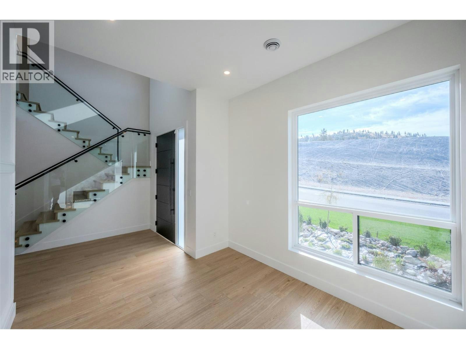 1125 Antler Drive, Penticton, BC, V2A 9G6 - 15