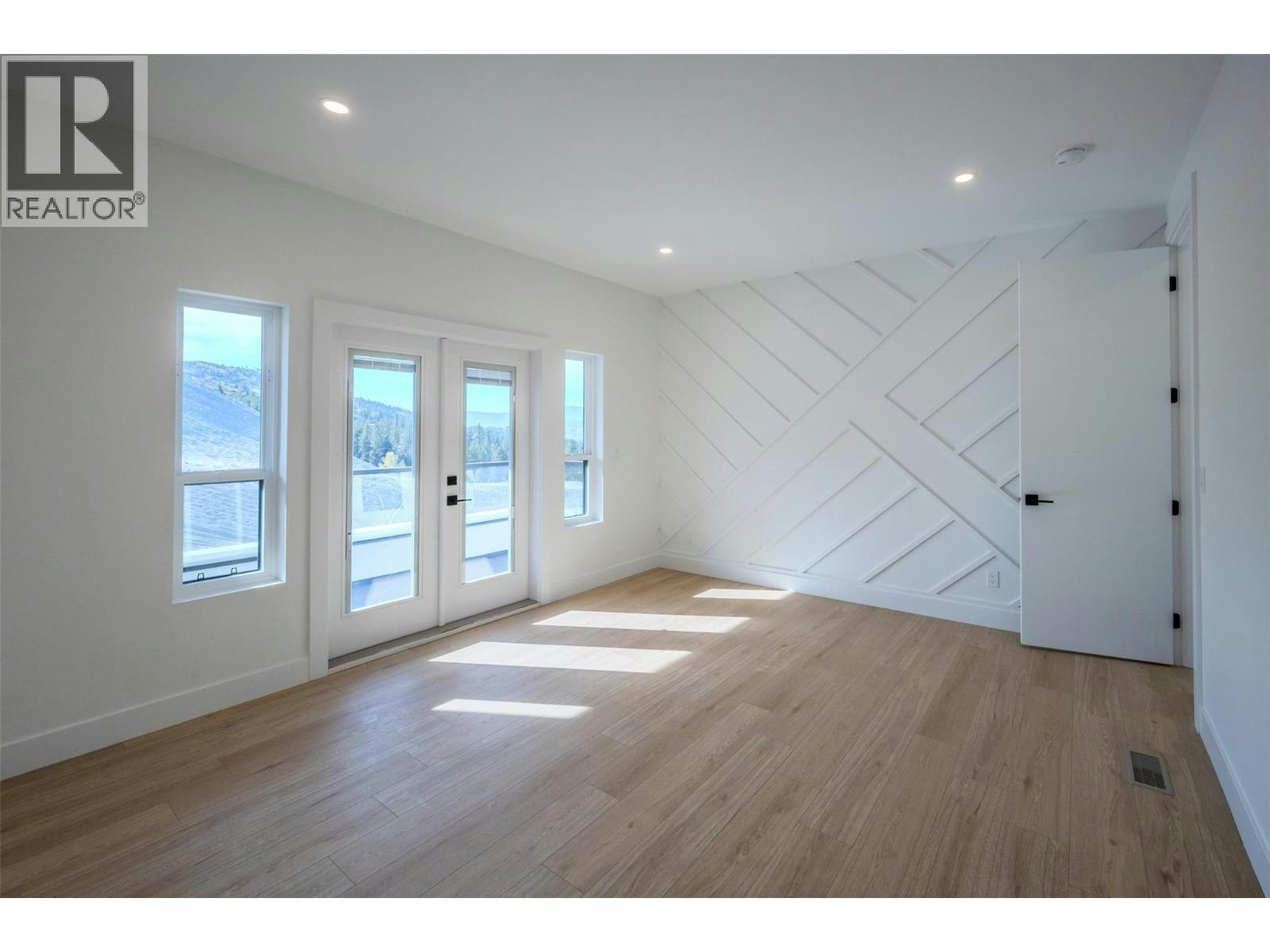 1125 Antler Drive, Penticton, BC, V2A 9G6 - 22