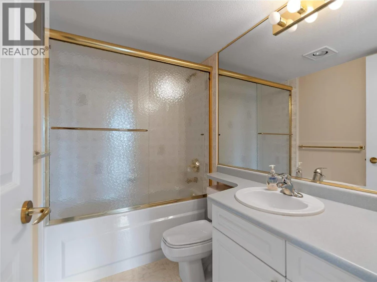 303-3300 Centennial Drive, Vernon, BC, V1T 9M5 - 21