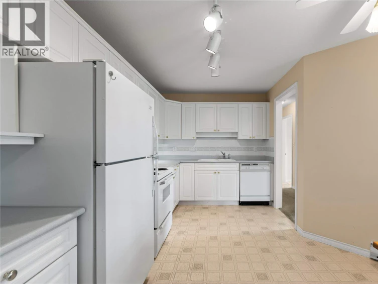 303-3300 Centennial Drive, Vernon, BC, V1T 9M5 - 12