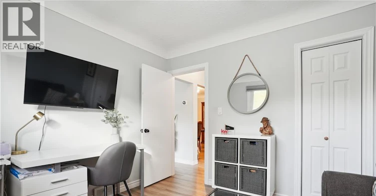 Upper-13 Beaucourt Place, Hamilton, ON, L8S 2P8 - 23