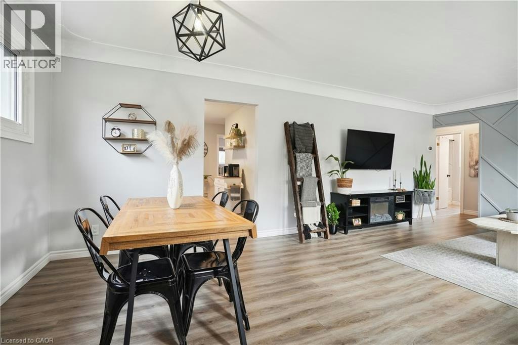Upper-13 Beaucourt Place, Hamilton, ON, L8S 2P8 - 7