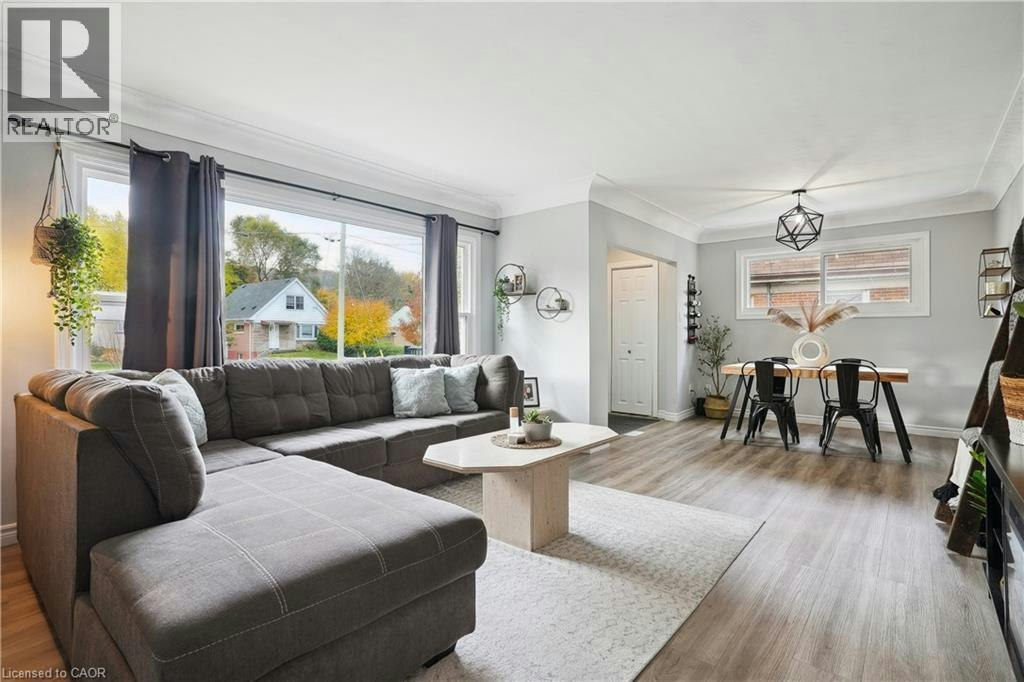 Upper-13 Beaucourt Place, Hamilton, ON, L8S 2P8 - 11