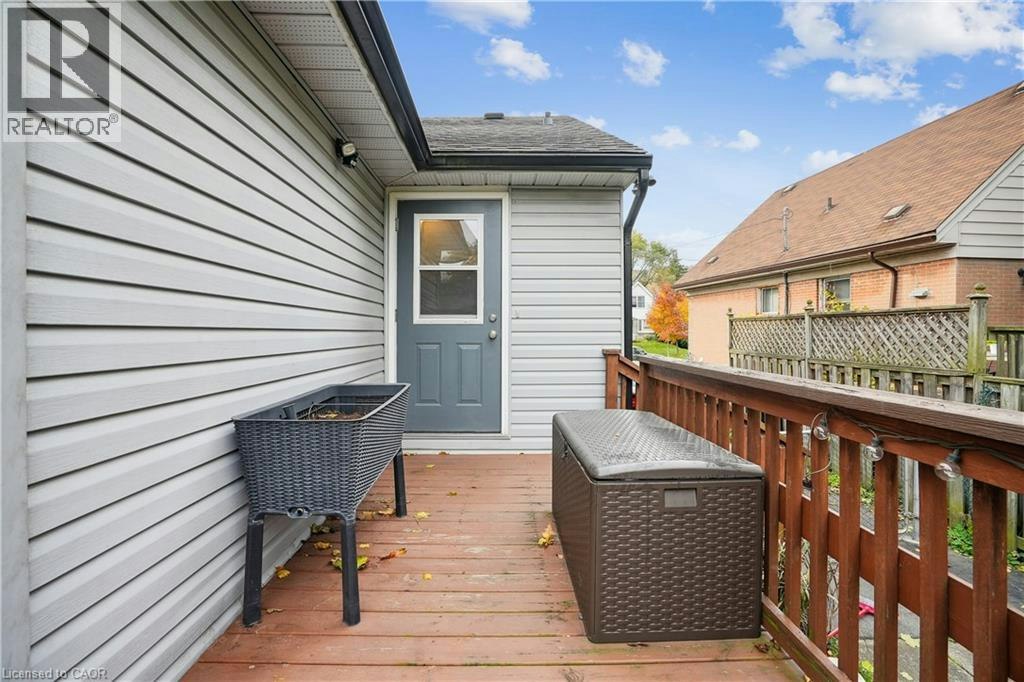 Upper-13 Beaucourt Place, Hamilton, ON, L8S 2P8 - 32