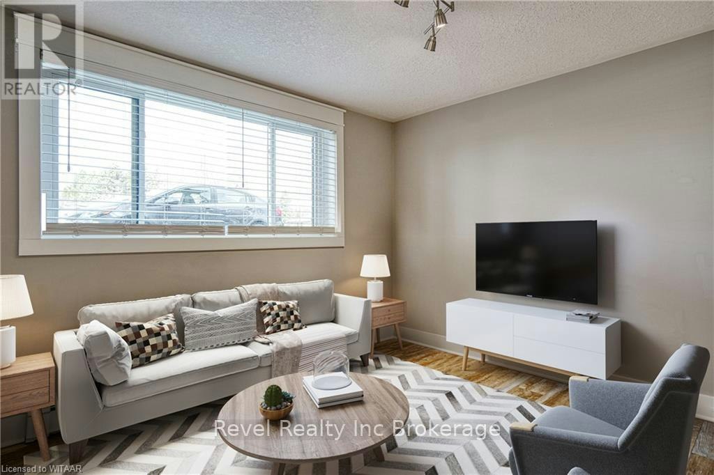 4-226 Clarke Street N, Woodstock, ON, N4S 7M7 - 3