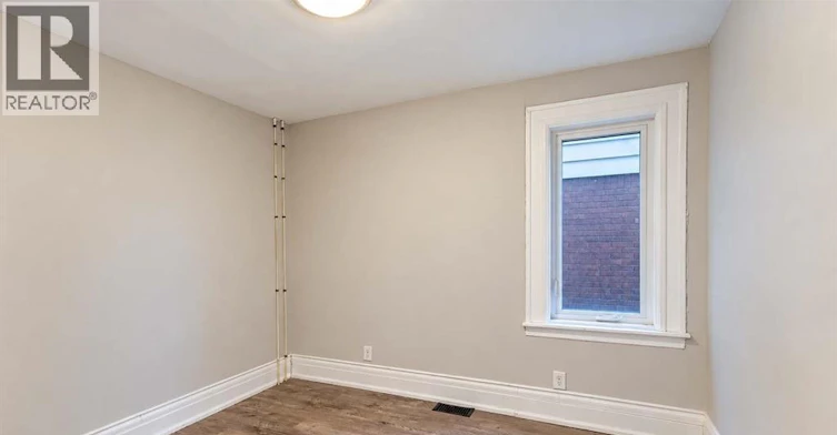 MAIN-1374 Benjamin Avenue, Windsor, ON, N8X 4M9 - 12