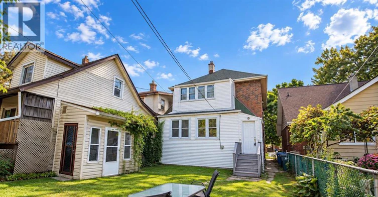 MAIN-1374 Benjamin Avenue, Windsor, ON, N8X 4M9 - 16