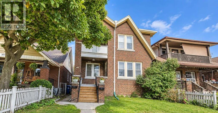 MAIN-1374 Benjamin Avenue, Windsor, ON, N8X 4M9