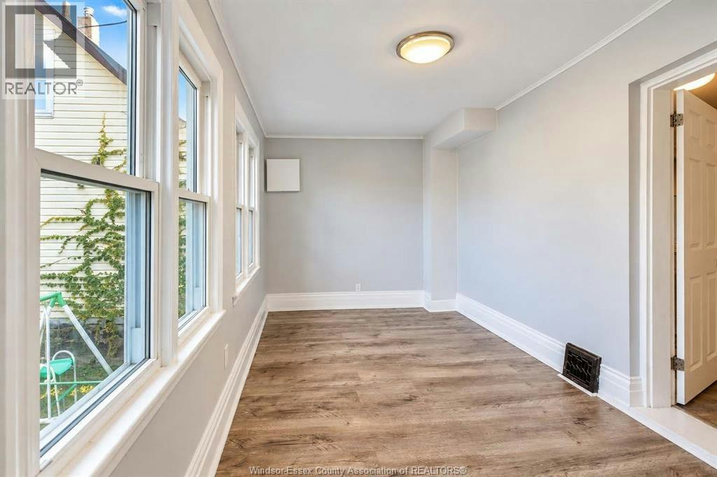 MAIN-1374 Benjamin Avenue, Windsor, ON, N8X 4M9 - 8