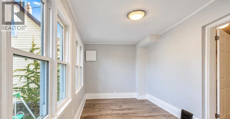 MAIN-1374 Benjamin Avenue, Windsor, ON, N8X 4M9 - 8