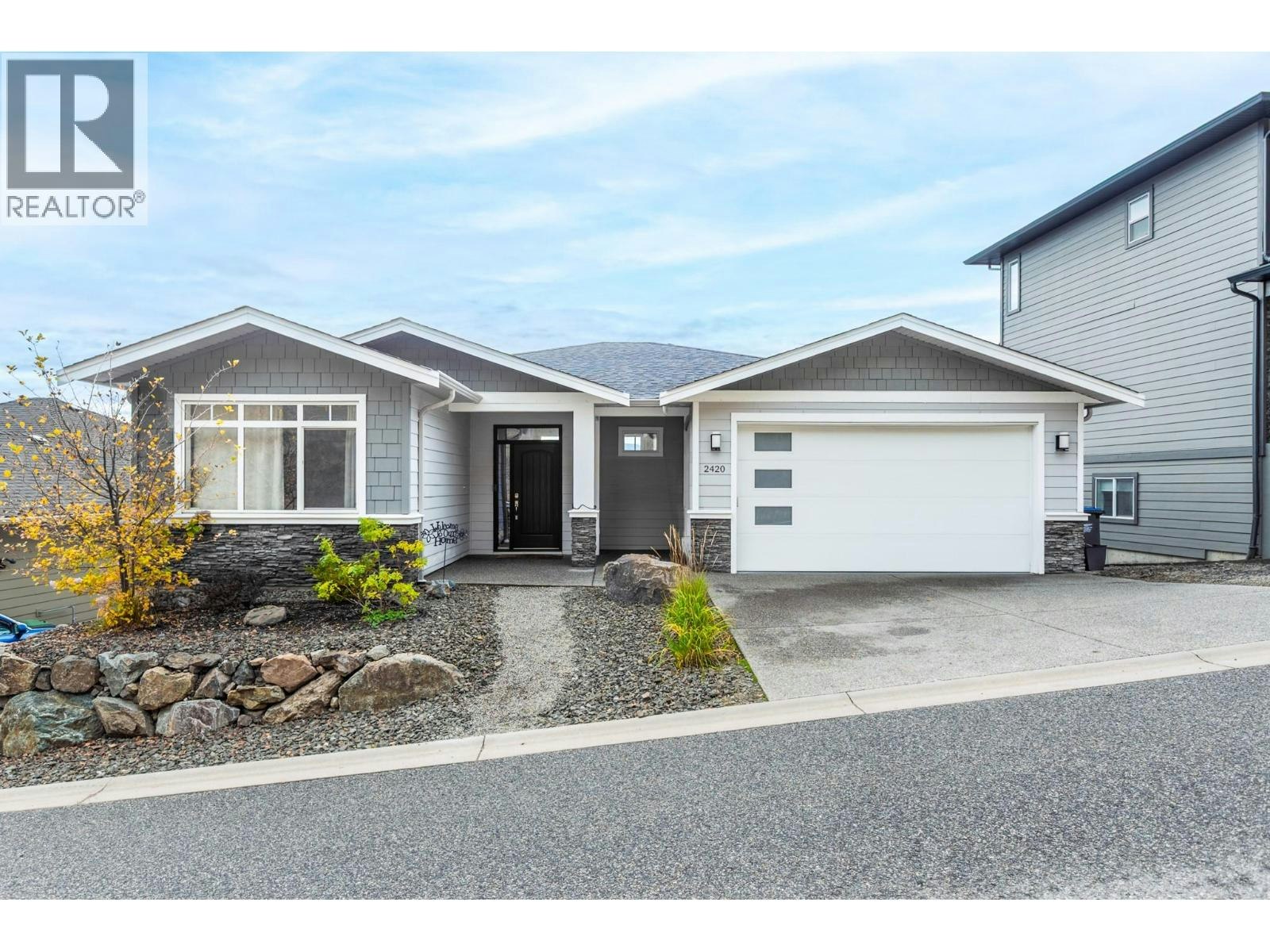 2420 Tallus Heights Drive, West Kelowna, BC, V4T 3M2