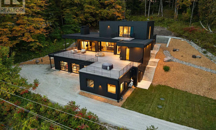 476 Champlain Road