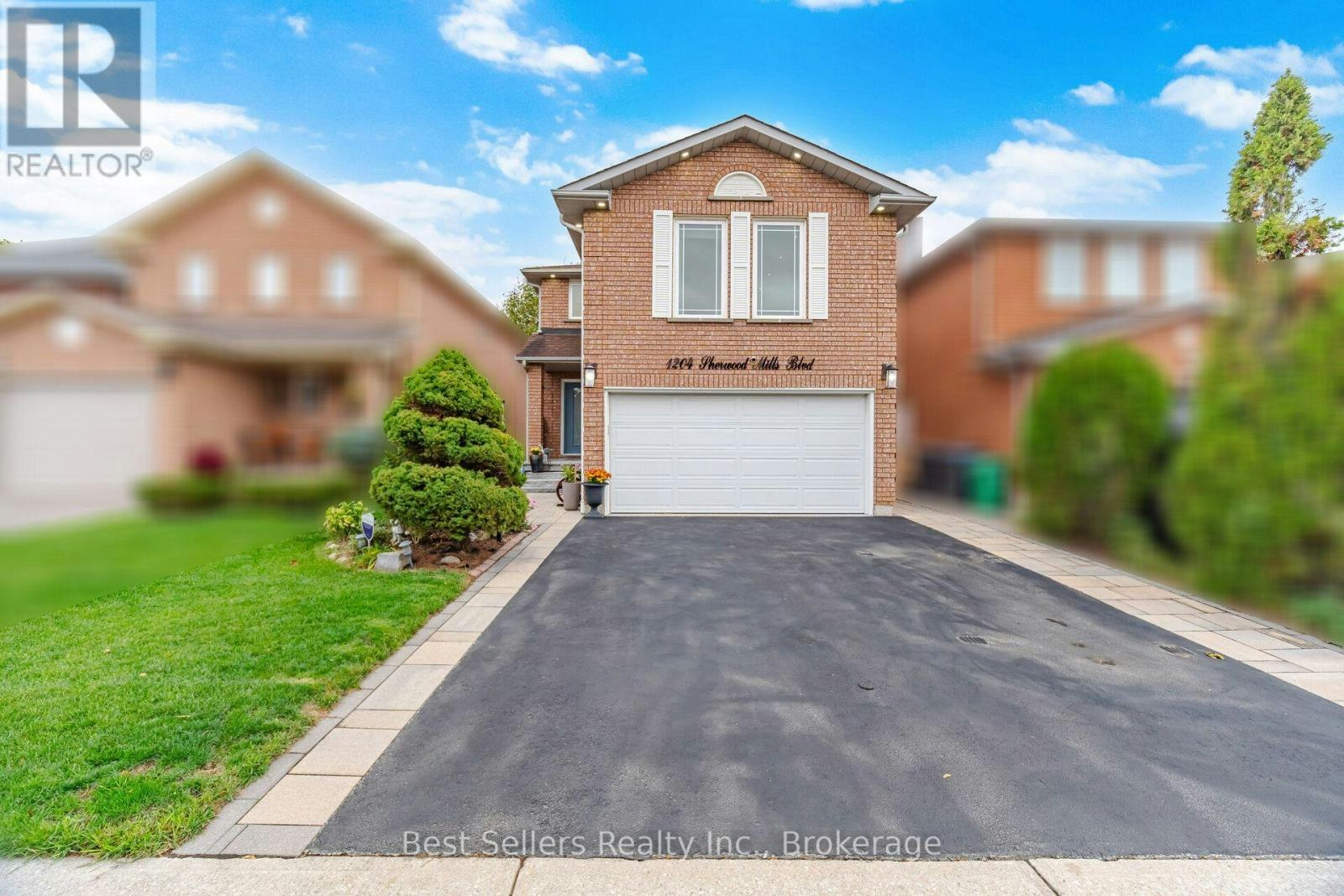 1204 Sherwood Mills Boulevard, Mississauga, ON, L5V 1S7