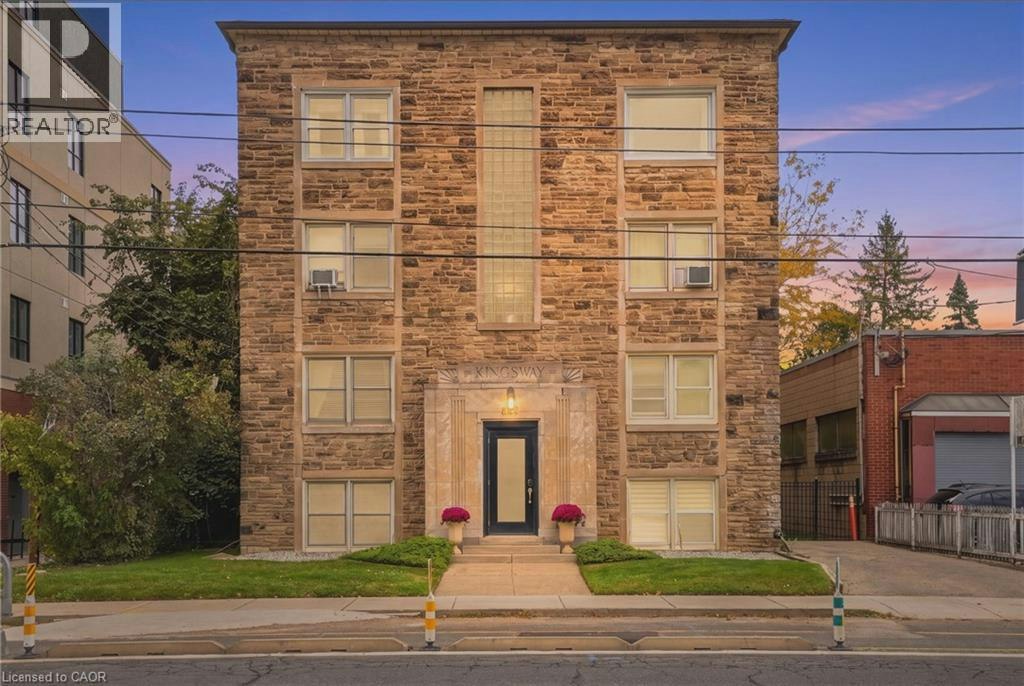 2-802 King Street W, Hamilton, ON, L8S 1K1